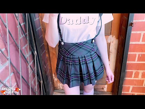 ❤️ Schoolgirl sûget har lul djip en neukt ynstee fan klassen. ❌ Porno by ús fy.bassaniluigi.ru ☑