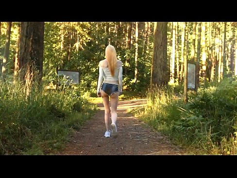 ❤️ Moaie frou beweecht stadich, net neaken video ❌ Porno by ús fy.bassaniluigi.ru ☑